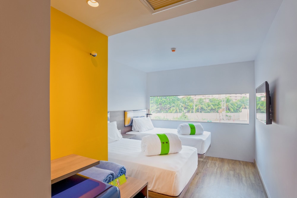 Room, 2 Twin Beds (COSI)