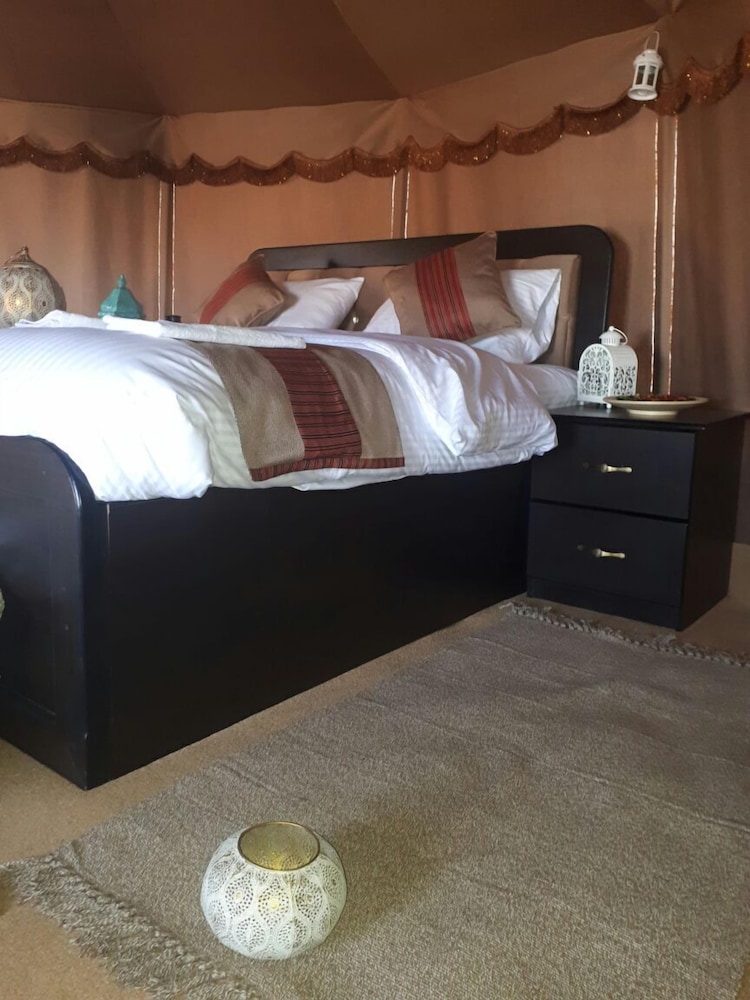 Signature Tent, 1 Bedroom, Mountain View, Mountainside photo 3