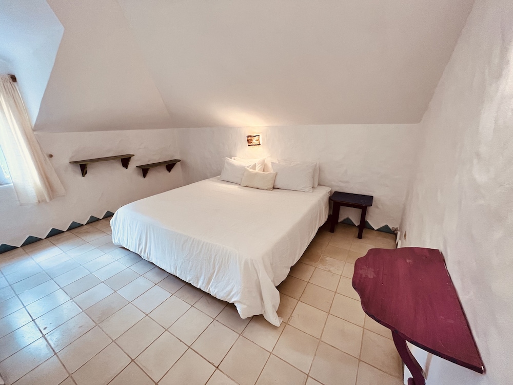 Deluxe Suite - Photo 3