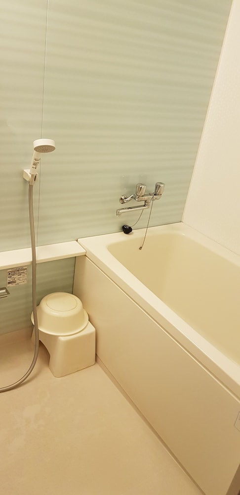 Twin Room - Photo 29
