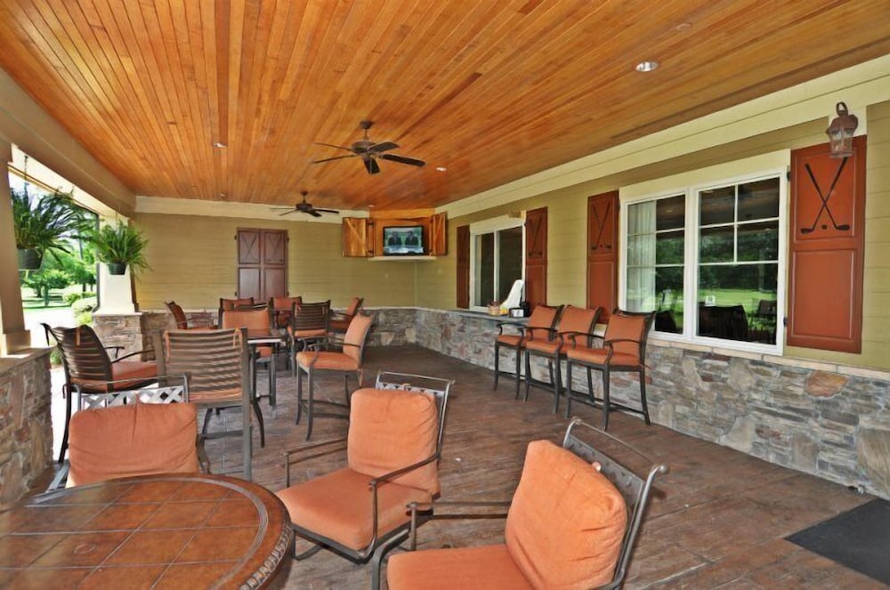Condo (1202 Crow Creek Drive)