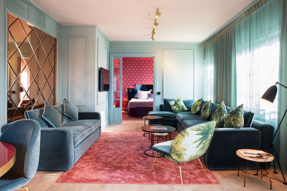 Suite (The Grande Terrace)