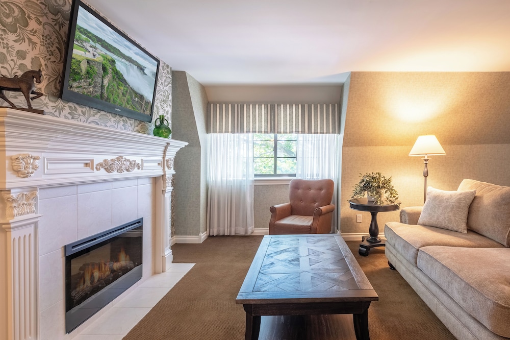 The Cheshire Two Bedroom Suite