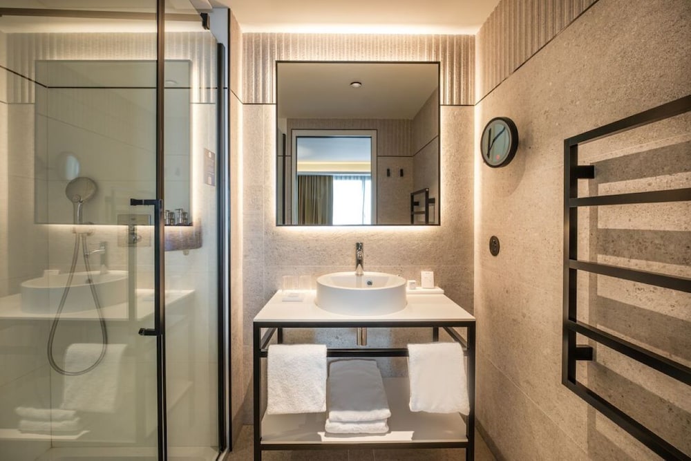 Standard Room - Photo 7