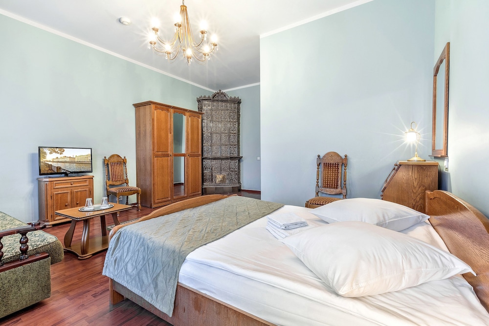 Superior Double Room, River View photo 3