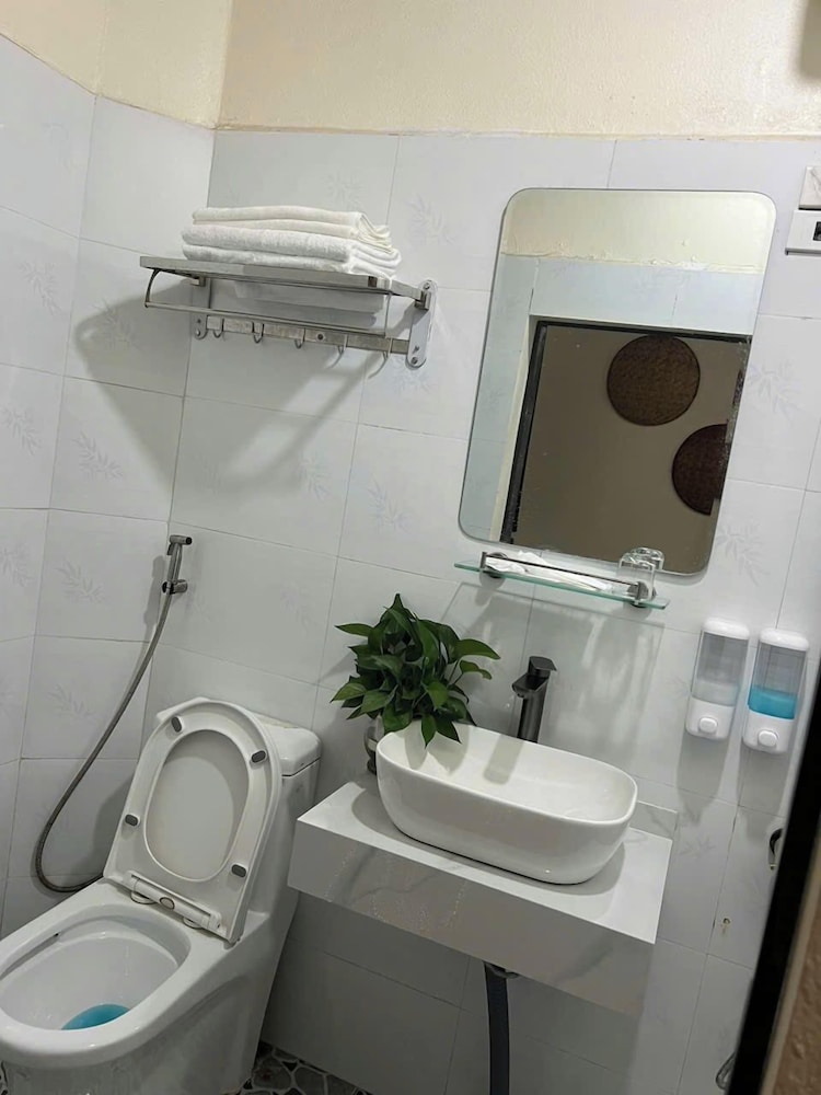 Deluxe Double Room Single Use, Mountain View photo 2