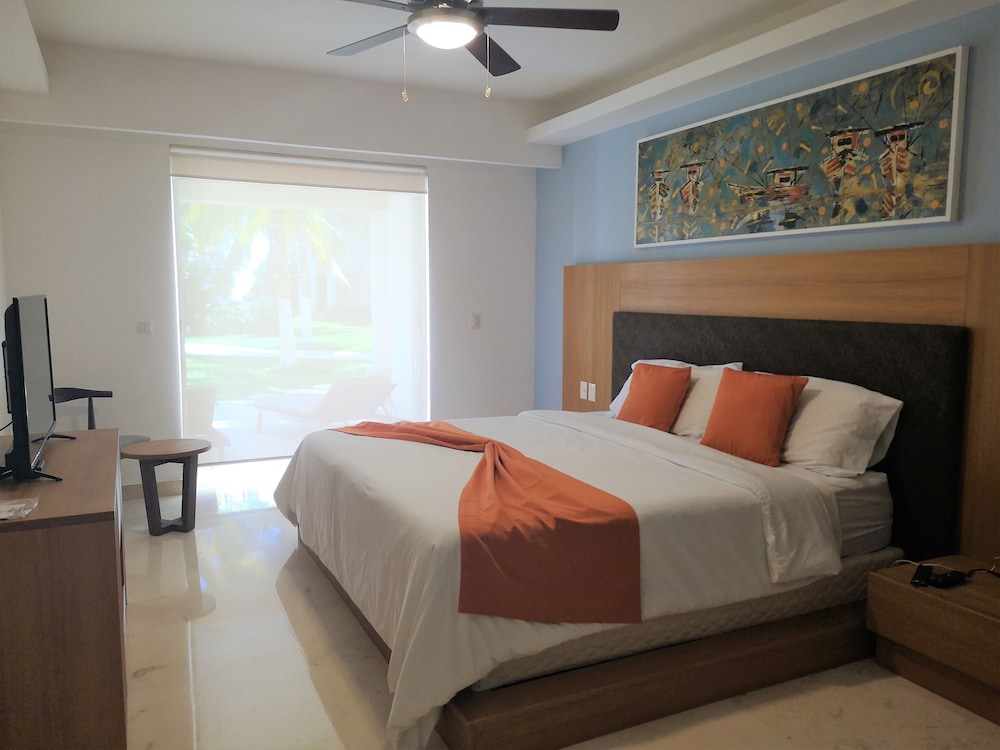 Superior Apartment, 3 Bedrooms, Jetted Tub photo 1