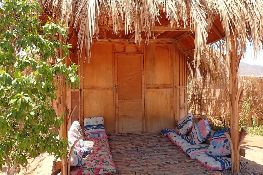 Deluxe Bungalow, 1 Double Bed, Sea View, Sea Facing (Double Room) photo 2