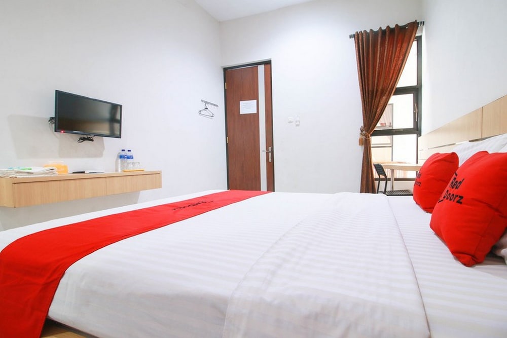 Deluxe Room - Photo 7