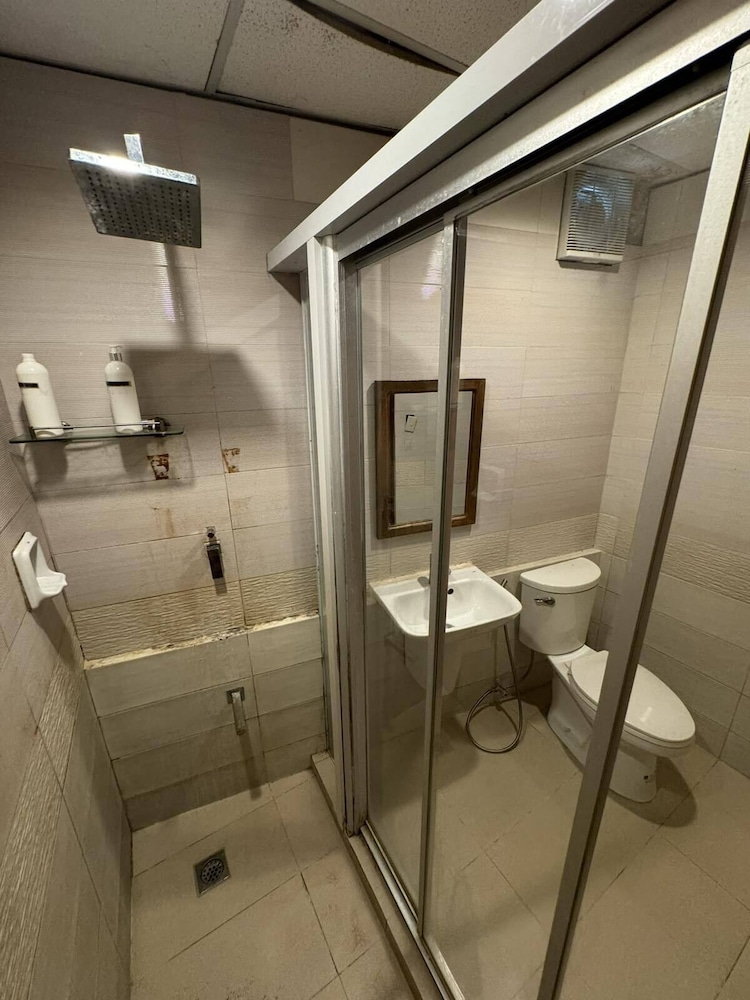 Quadruple Room photo 2