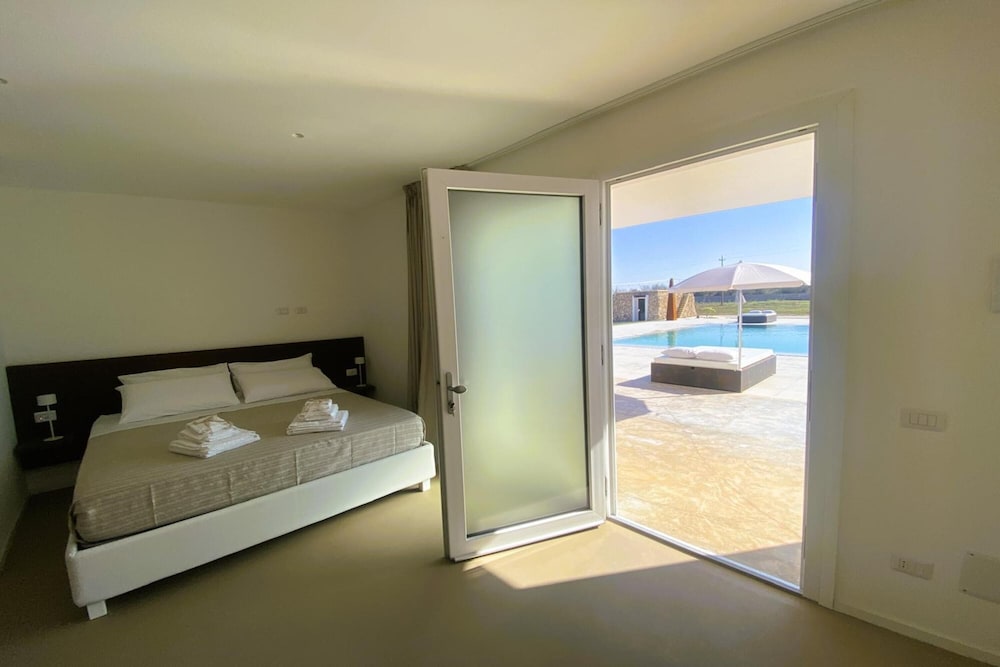 Family Room, Multiple Bedrooms (Agricola Chiani 1 Relax&Pool near the)