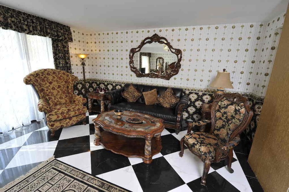 Suite (Burg) photo 2