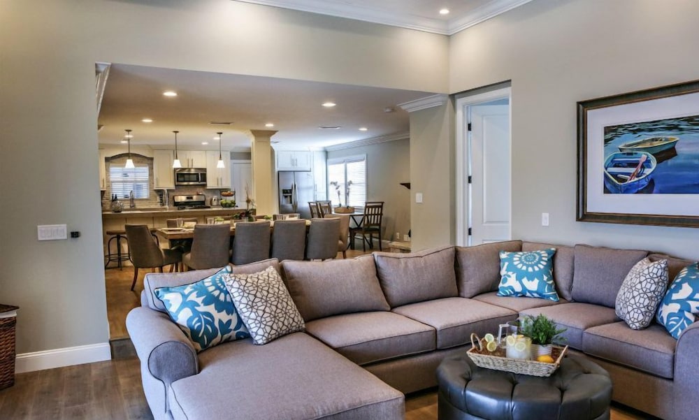 House, Multiple Beds, Pool Access, Ocean View (Destination #35)