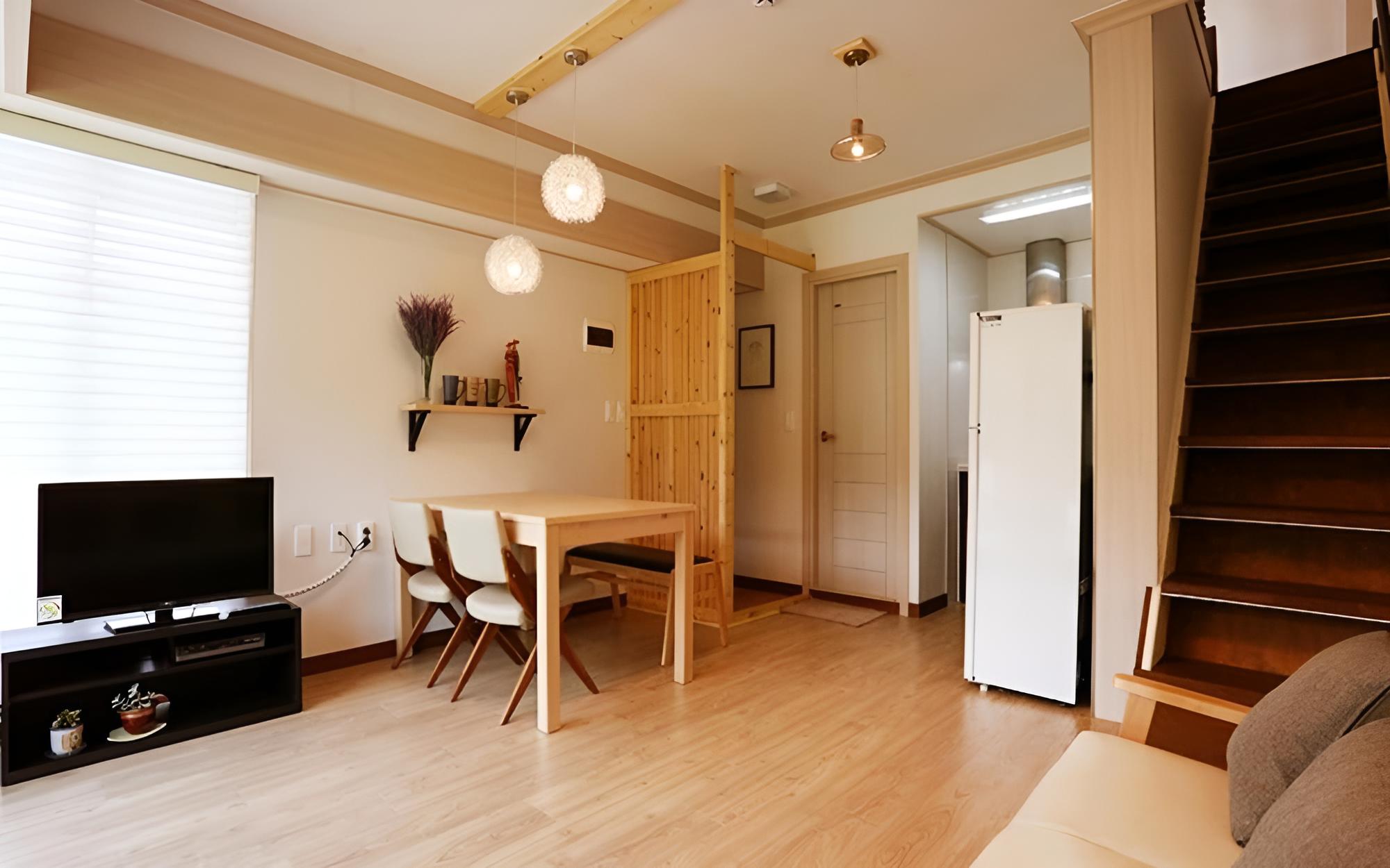 Room (Handeumi 101 (Duplex))