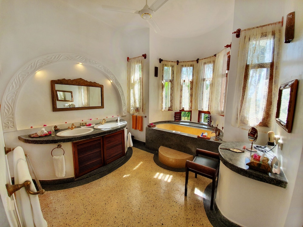 Suite with Sea View ( Villa Kidosho )