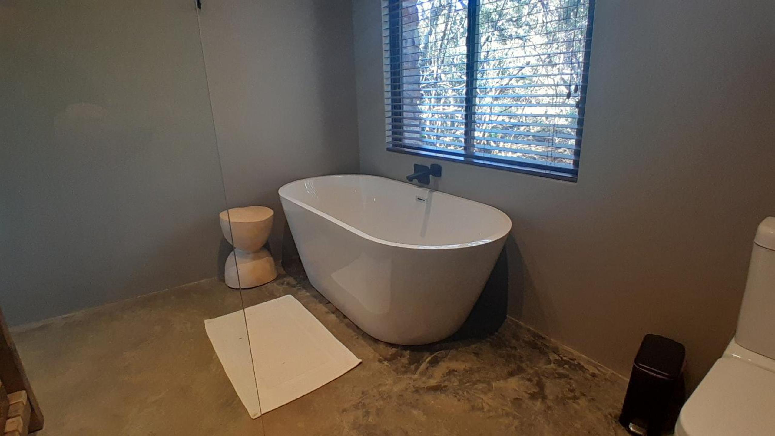 Luxury Suite photo 2