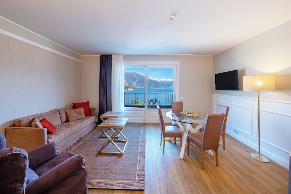 Superior Suite, Lake View