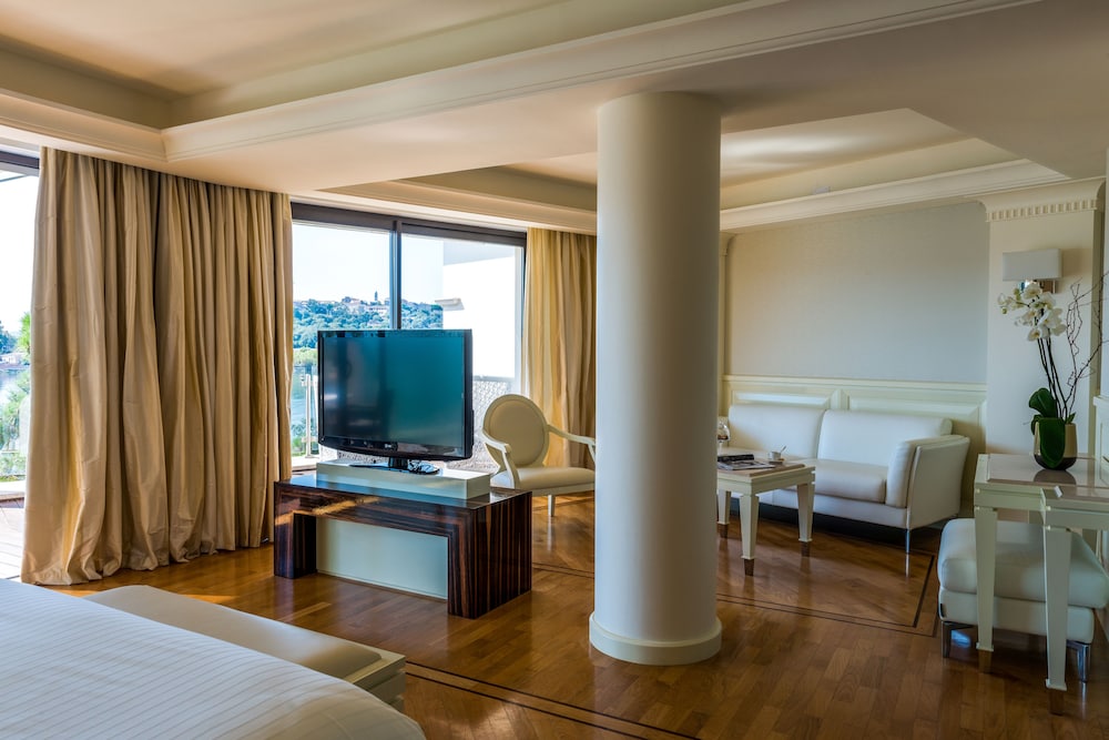 Luxury Suite, Terrace, Sea View photo 2
