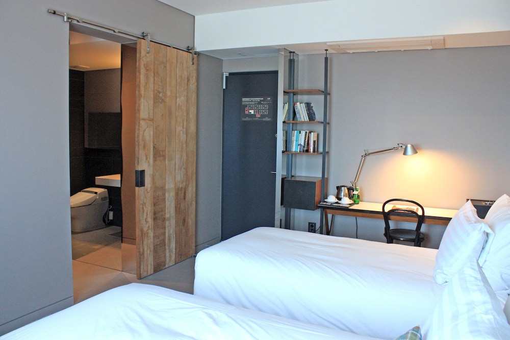 Superior Twin Room photo 2