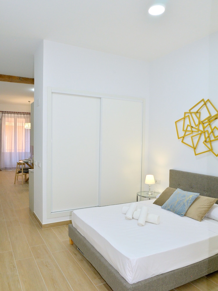 Premium Apartment