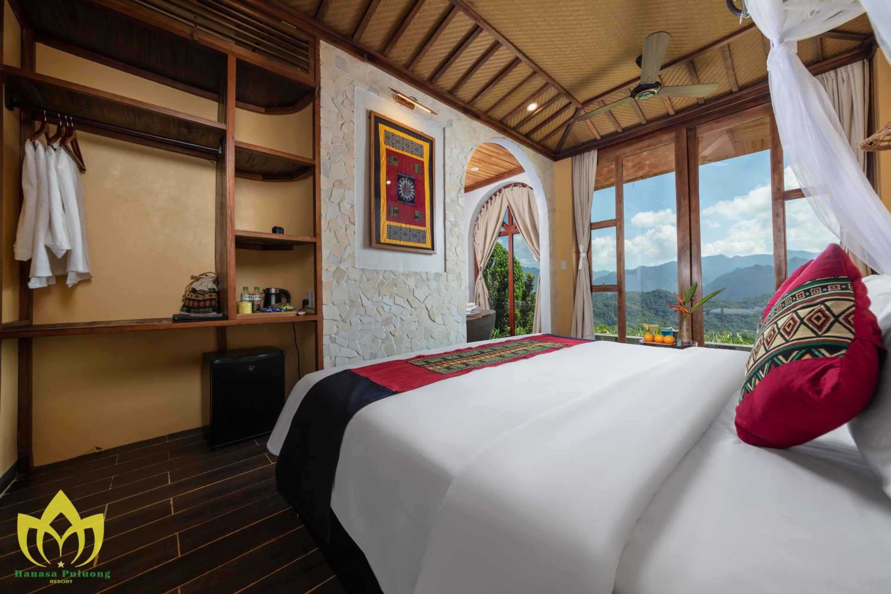 Suite with Private Pool - Photo 2