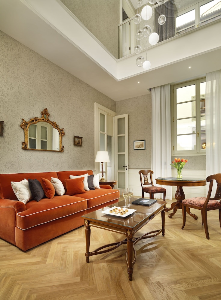 Deluxe Suite Duplex photo 1