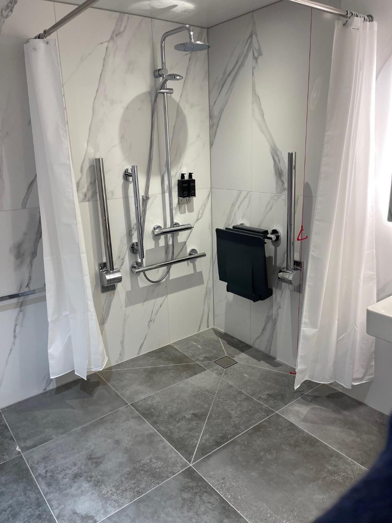Accesible Double Room - Photo 2