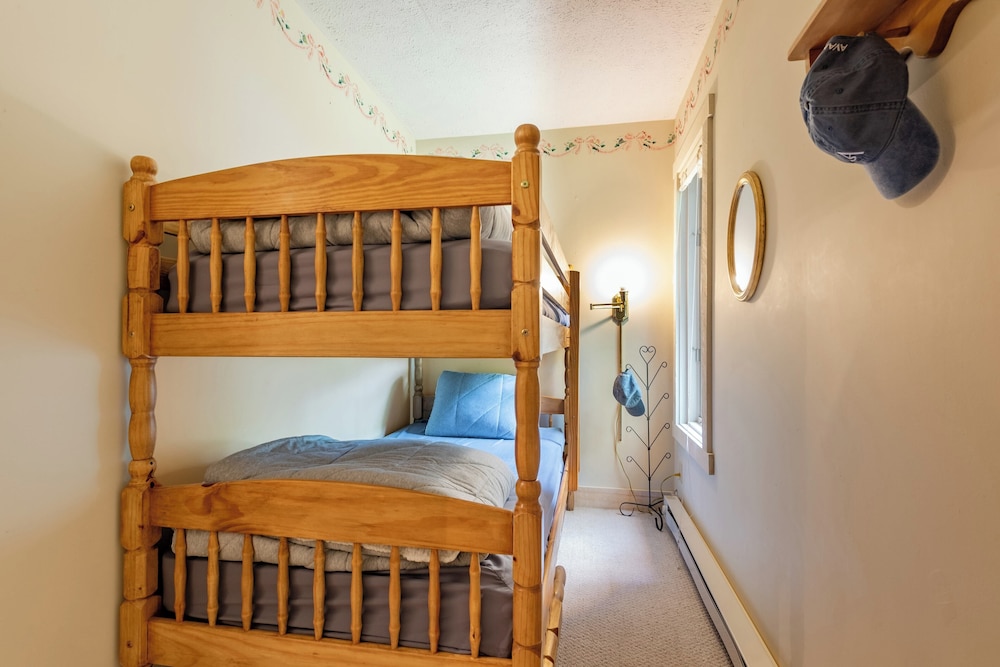 House (4 Bedrooms)