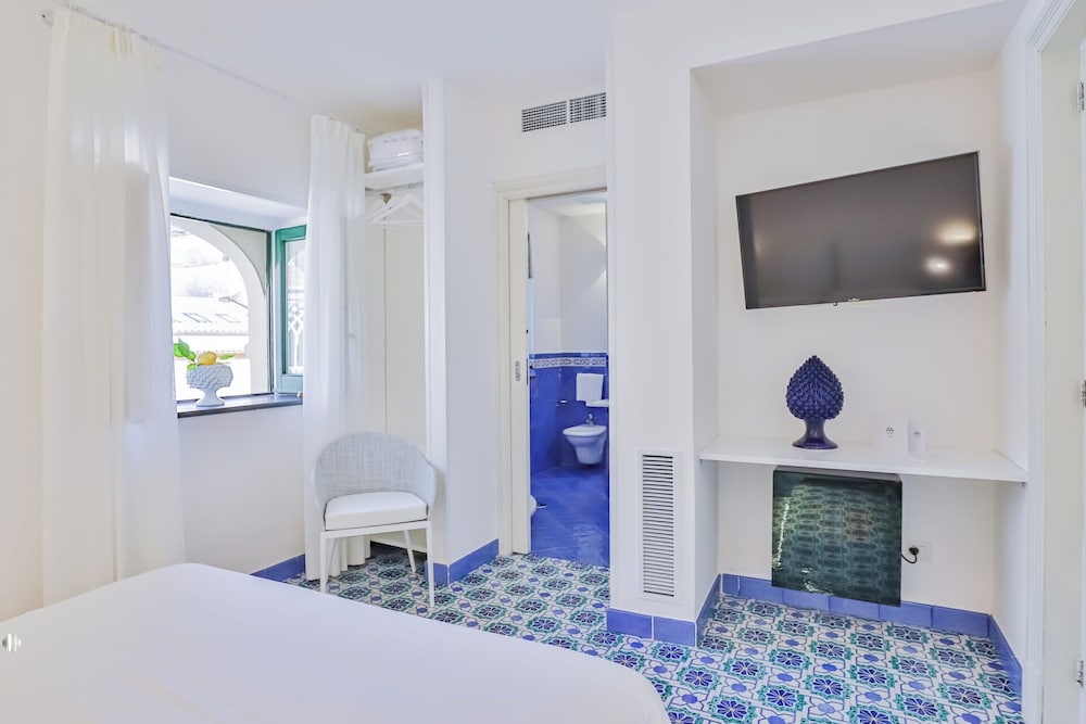 Superior Double Room photo 2