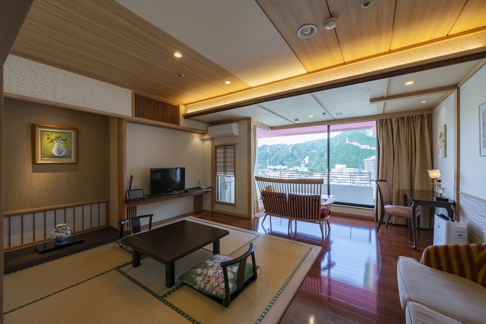 Luxury Twin Room photo 2