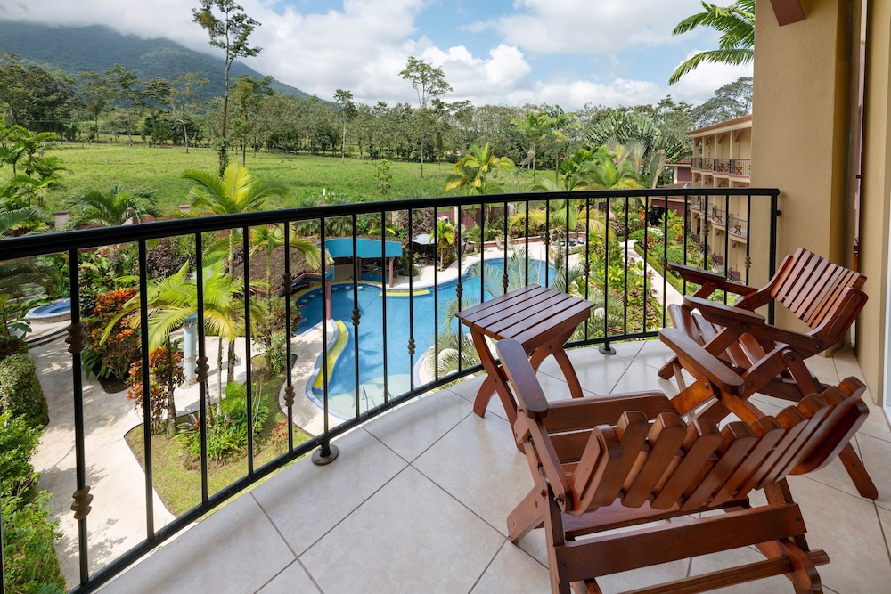 Superior Room, Balcony - Photo 10
