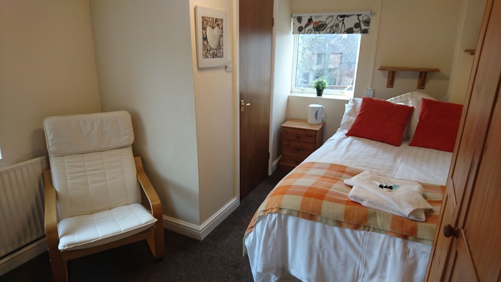 Double Room (Ensuite Toilet) photo 2