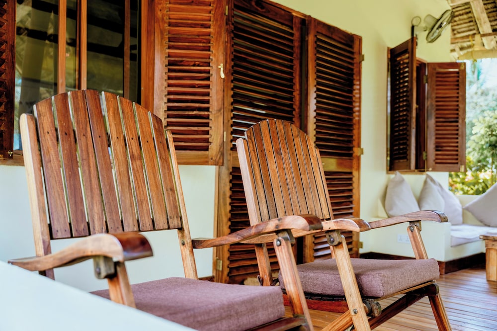 Moja - Luxury Double or Twin Room, Terrace, Ocean and Garden Views photo 3