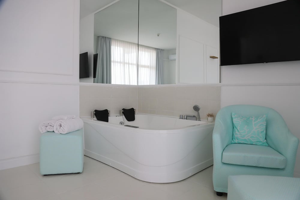JUNIOR SUITE POSITANO VASCA IDRO VISTA VESUVIO photo 3