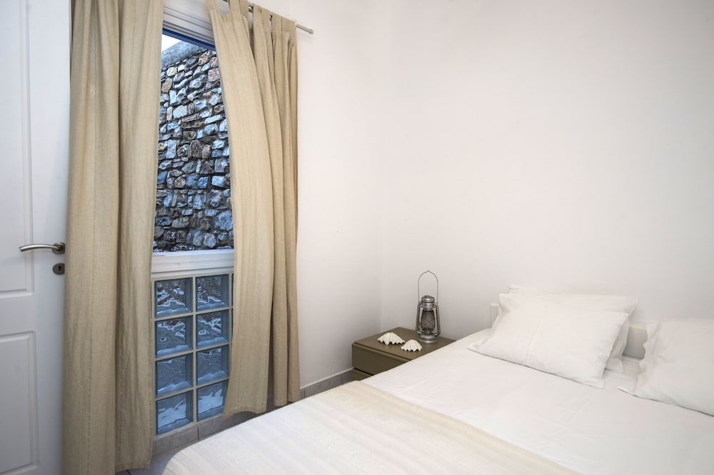 Family Apartment, 2 Bedrooms, Sea View (Dionysus)