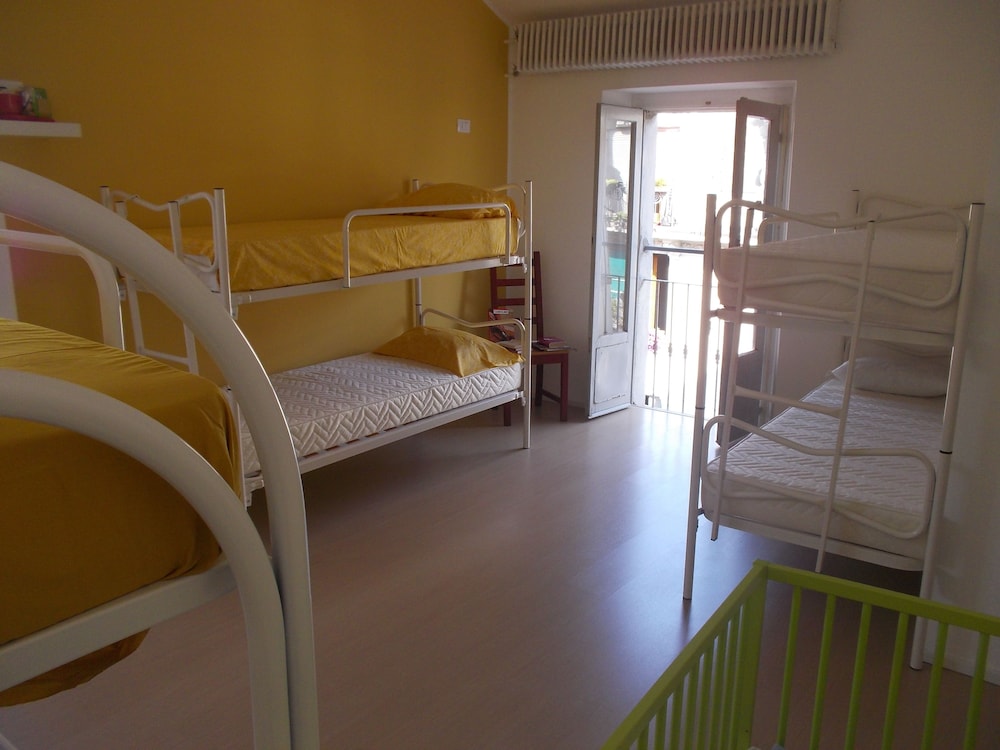 Shared Dormitory, Mixed Dorm (6 bed places)