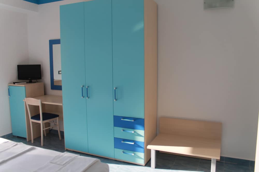 Comfort Triple Room - Photo 1