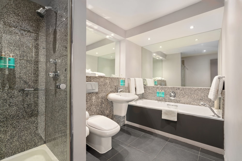 Junior Suite - Photo 17