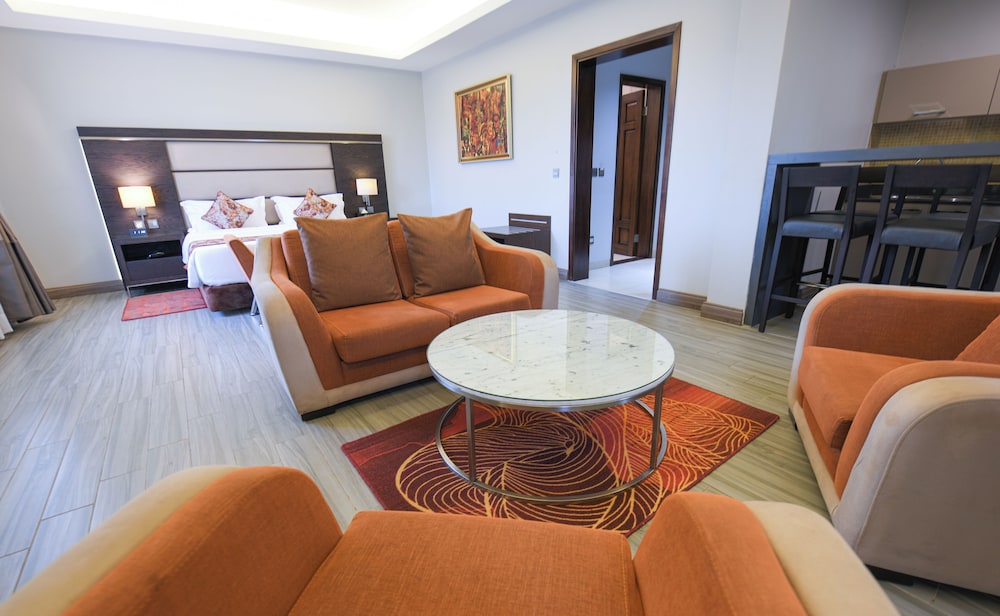 Executive Suite photo 3
