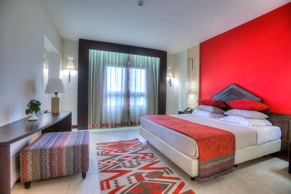 Executive Room - Photo 1