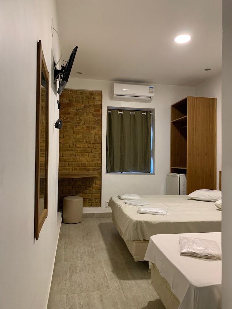 Economy Triple Room