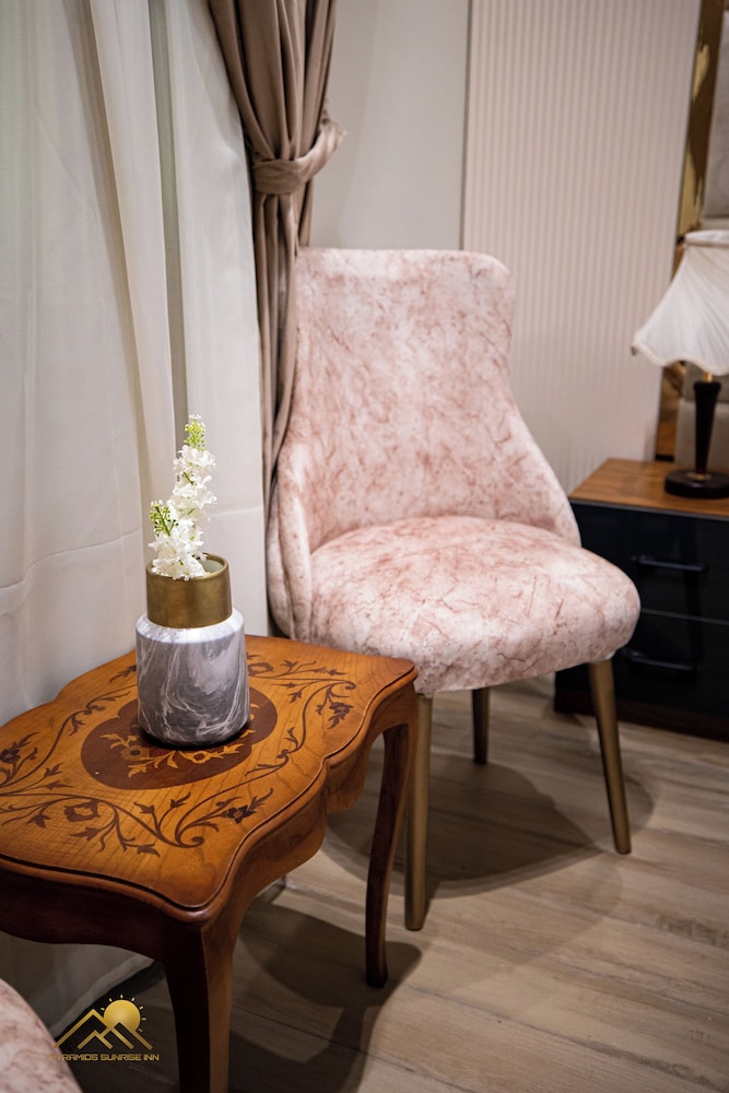 Deluxe Double or Twin Room - Photo 16