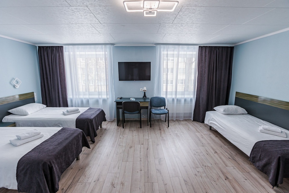 Basic Triple Room photo 2