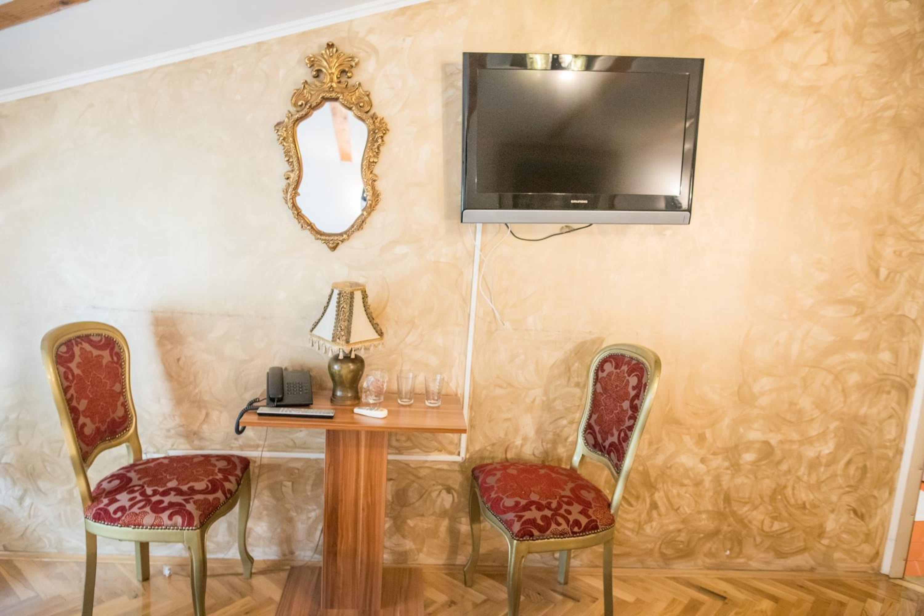 Triple Room - Photo 4