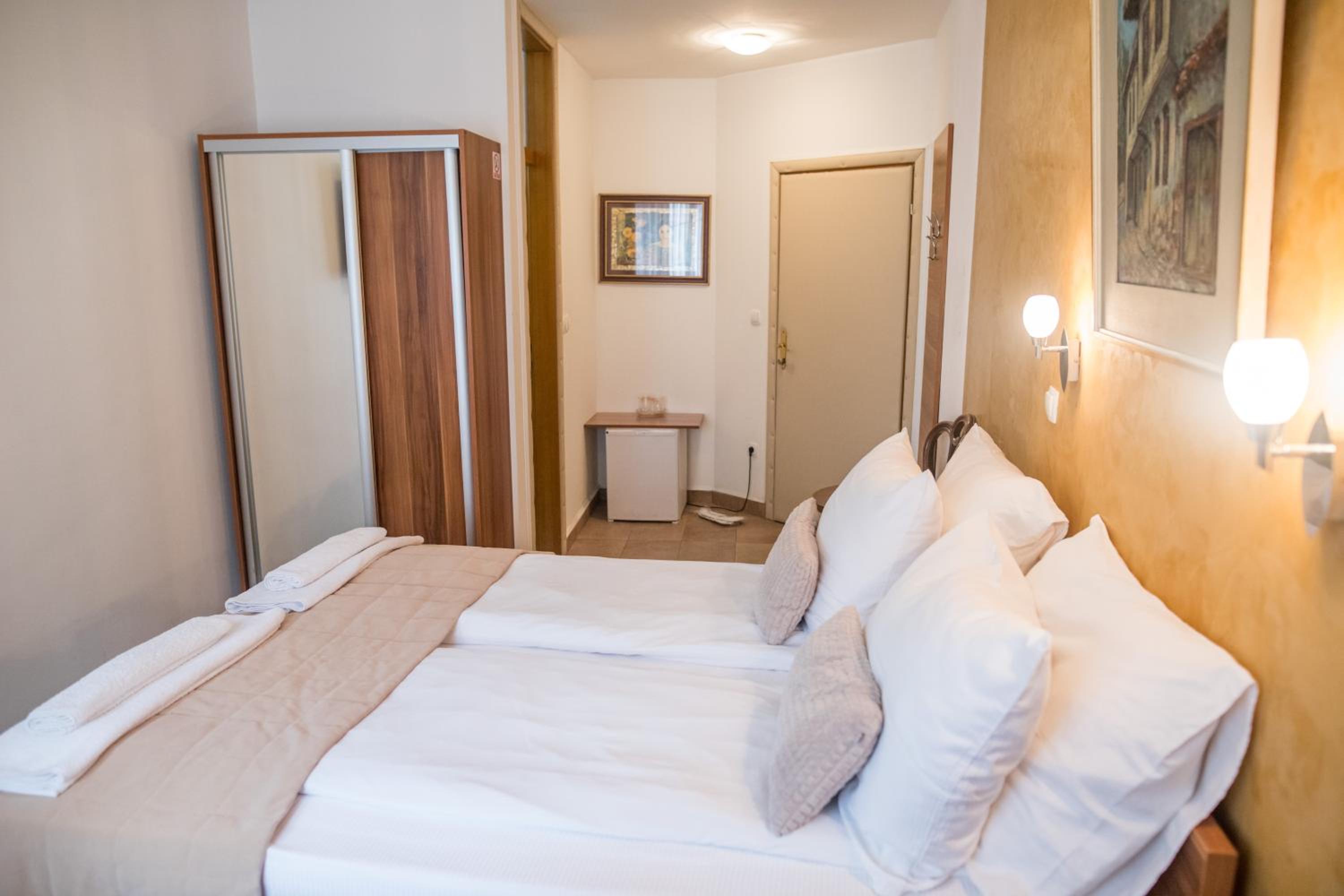 Comfort Double or Twin Room - Photo 5