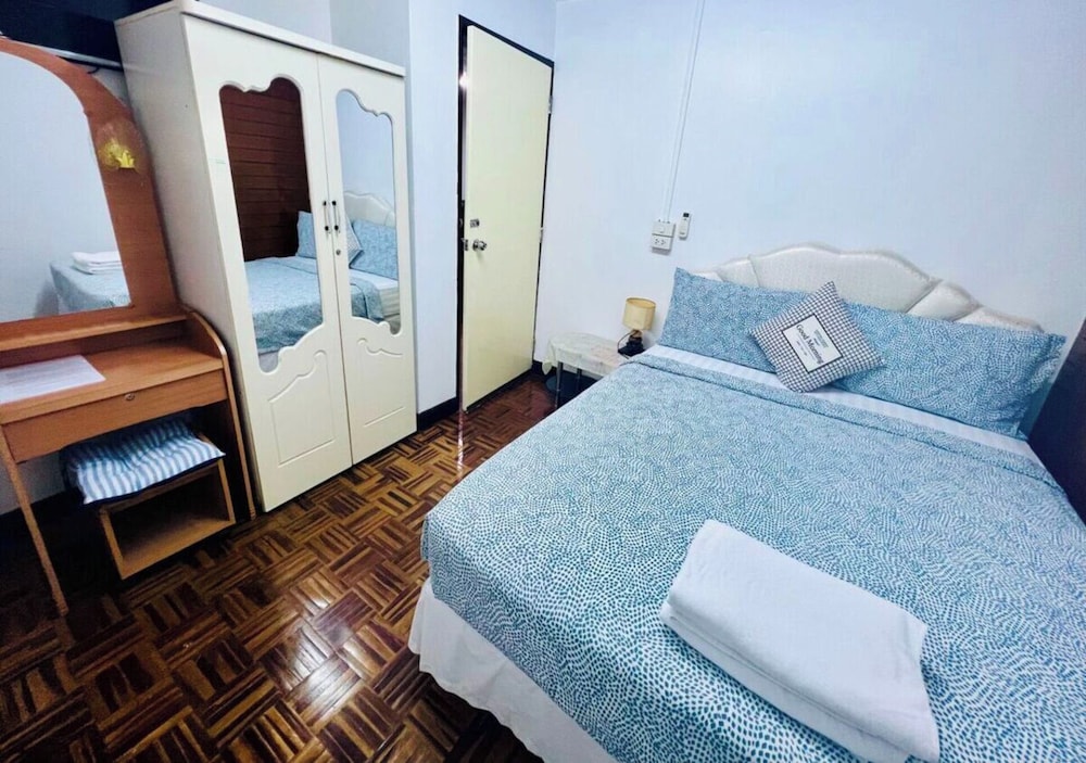 Economy Room photo 2