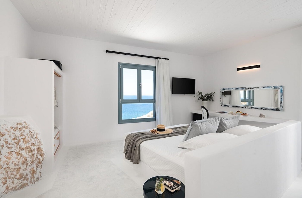 Design Double Room, Beach View