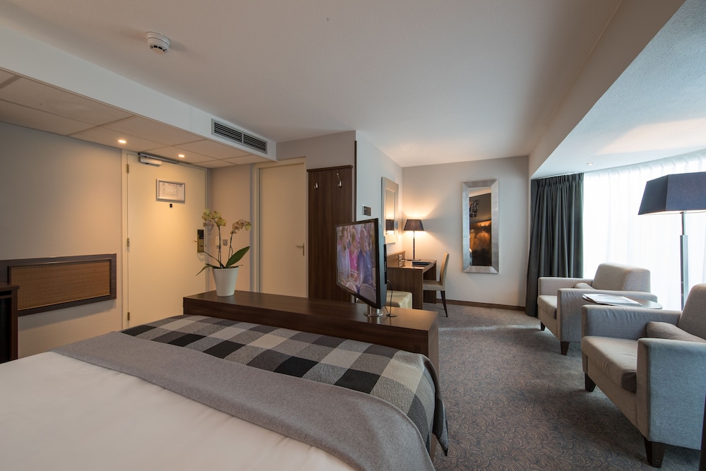 Executive Room photo 2
