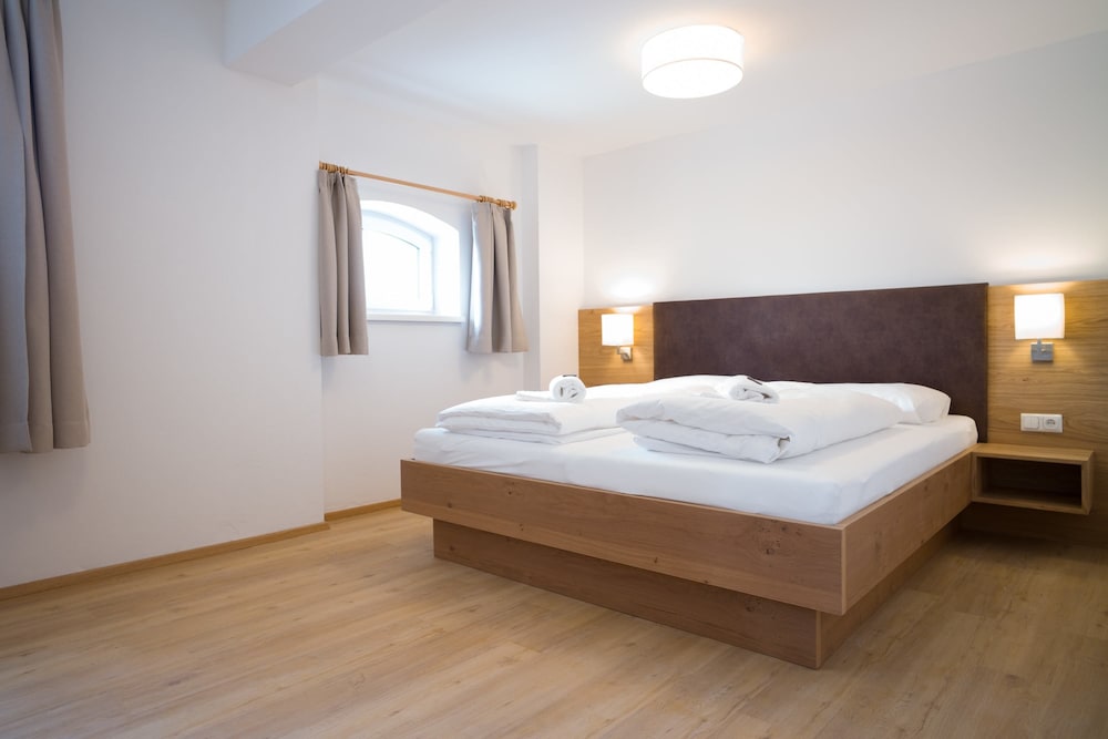 Deluxe Suite photo 3