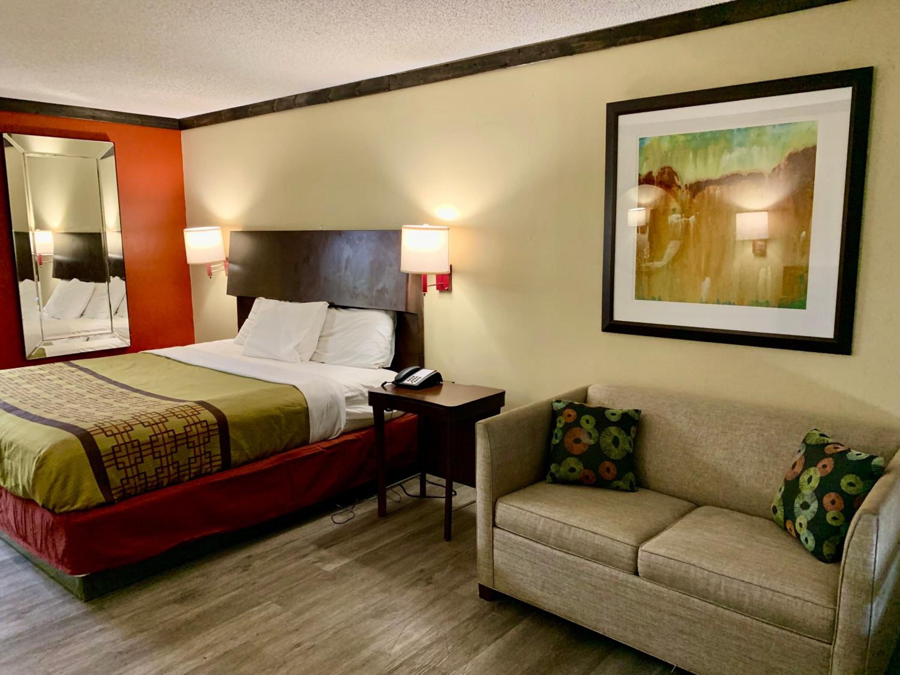 1 King Bed Room - Non Smoking - Photo 6